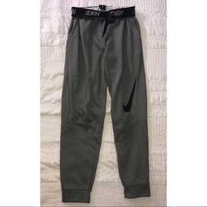 Nike dri-fit joggers/sweatpants